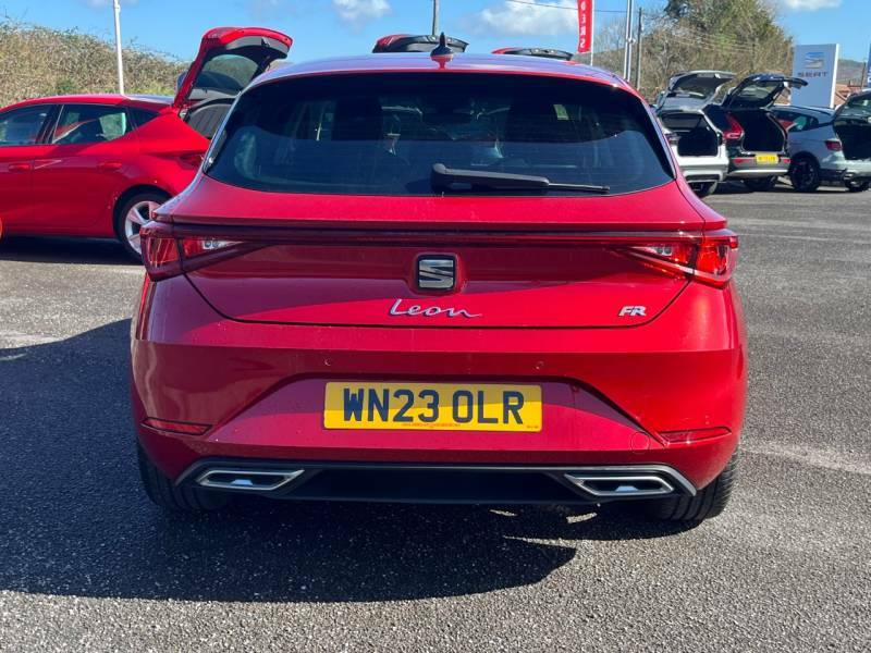 Seat Leon 1.5 Tsi Evo 150 Fr - 2023 23 Red #4