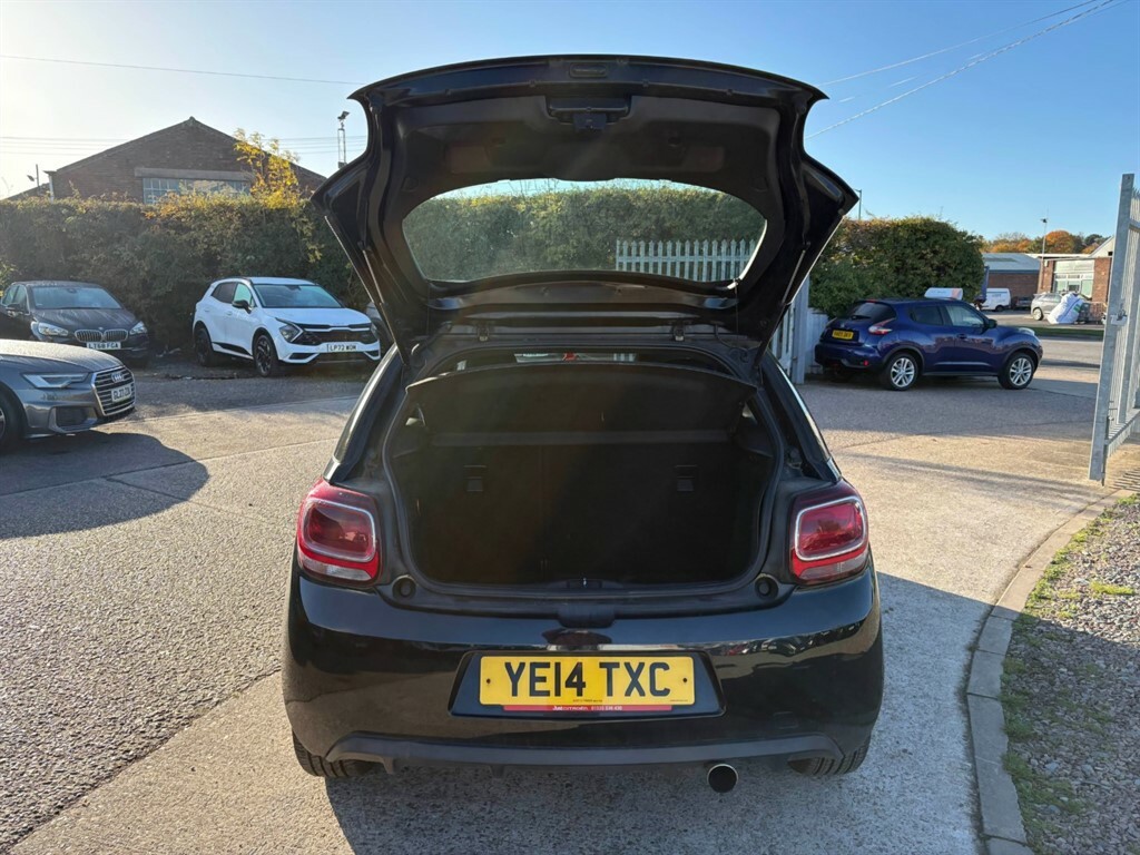 Citroen DS3 1.2 Dsign Plus YE14TXC Black #4