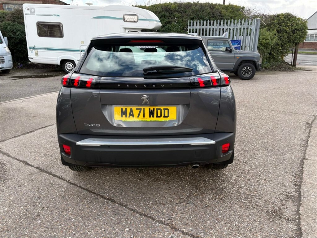 Peugeot 2008 1.5 Bluehdi 110 Active Premium MA71WDD Grey #4
