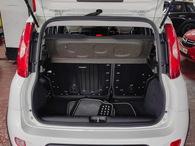 Fiat Panda 0.9 Twinair 4X4 Hatchback White #6