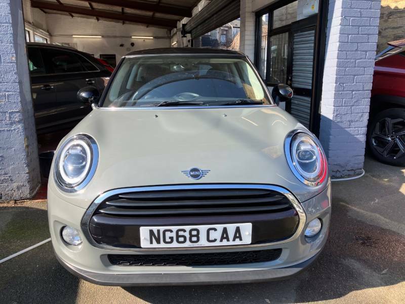 Mini Hatch 1.5 Cooper Classic II - 2018 68 NG68CAA Grey #3