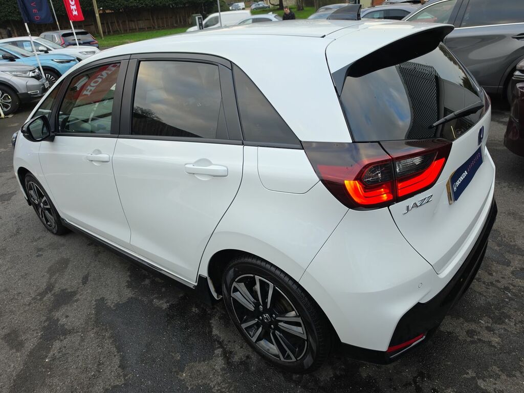 Honda Jazz 1.5 H I-mmd Advance Sport Hatchback Hyb HF75ZTE White #5