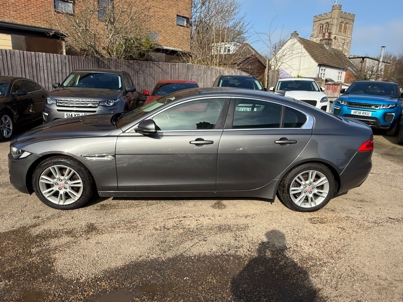 Jaguar XE Prestige AE16DMZ Grey #4
