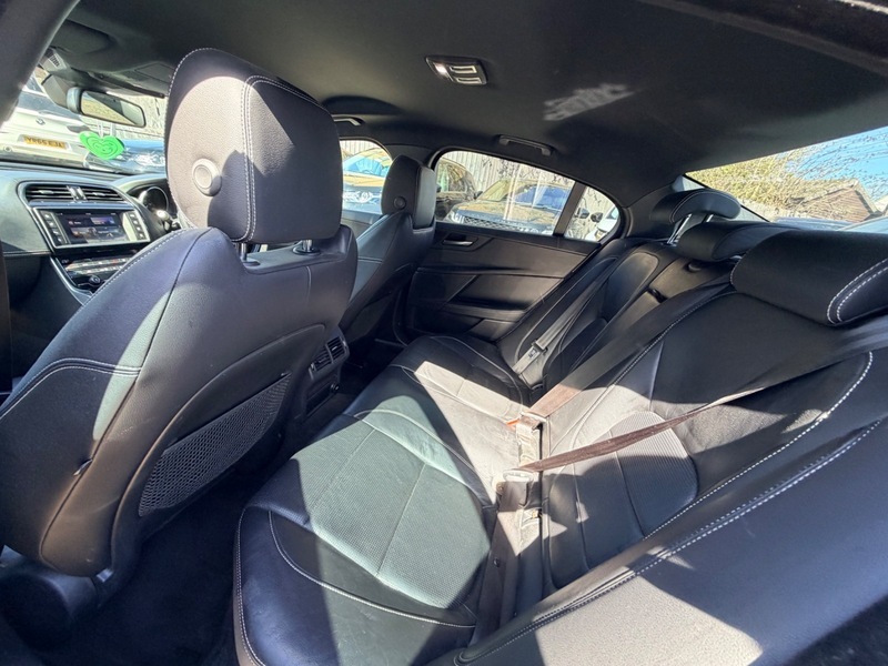 Jaguar XE D R-sport AO17OYJ Blue #4