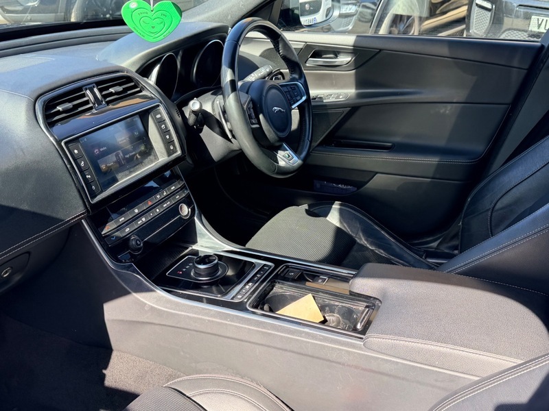 Jaguar XE D R-sport AO17OYJ Blue #2