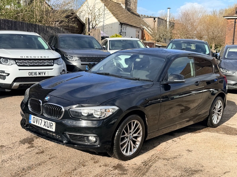 BMW 1 Series 118D Se OV17XUR Black #5