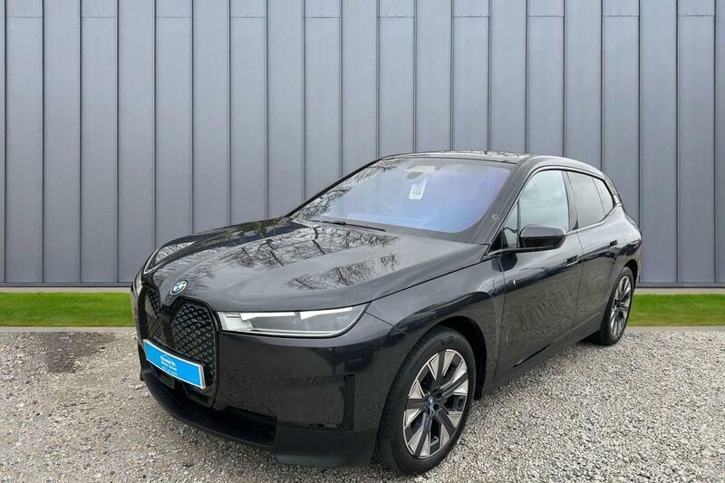 BMW iX 40 76.6Kwh Sport Edition Xdrive YC72TVV Grey #4