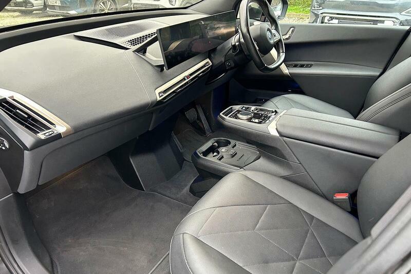 BMW iX 40 76.6Kwh Sport Edition Xdrive YC72TVV Grey #2