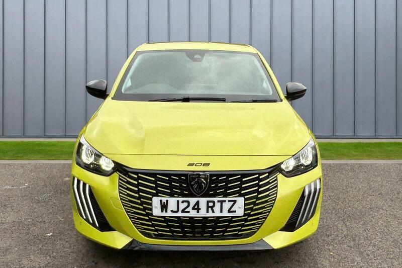 Peugeot 208 1.2 Puretech Allure Euro 6 Ss WJ24RTZ Yellow #3