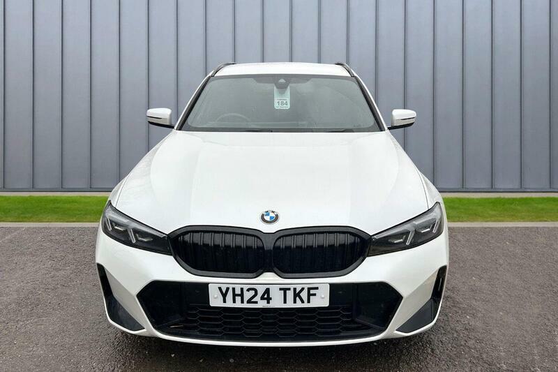 BMW 3 Series 2.0 320I M Sport Touring Euro 6 Ss YH24TKF White #4
