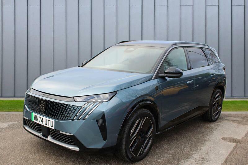 Peugeot 5008 73Kwh Gt Blue #4