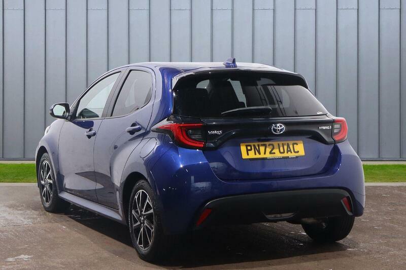 Toyota Yaris 1.5 Vvt-h Design E-cvt Euro 6 Ss PN72UAC Blue #3