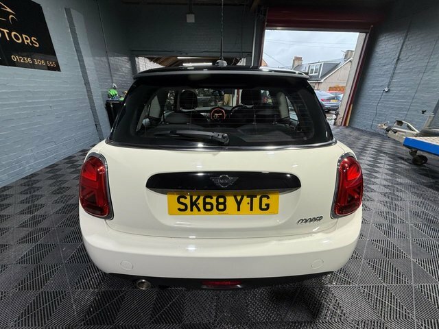 Mini Hatch 2018 1.5 Cooper Hatchback Euro 6 SK68YTG White #4