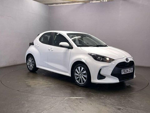 Toyota Yaris 2024 24 1.5 FE24ZTU  #2