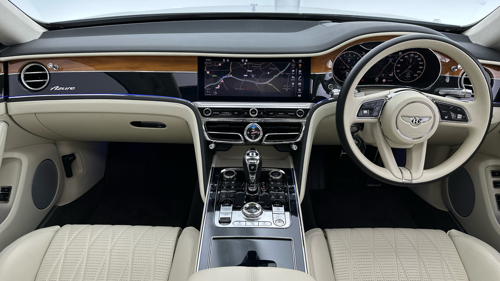 Bentley Flying Spur Azure V6 Hybrid Vat Qualifying White #6
