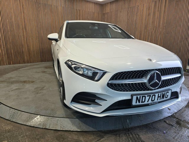 Mercedes-Benz A Class 1.3 A200 Amg Line Euro 6 Ss White