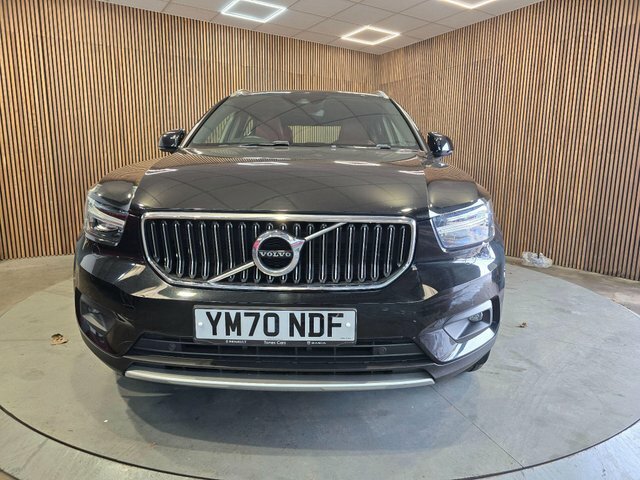 Volvo XC40 2.0 B4 Mhev Inscription Pro Euro 6 Ss YM70NDF Black #2