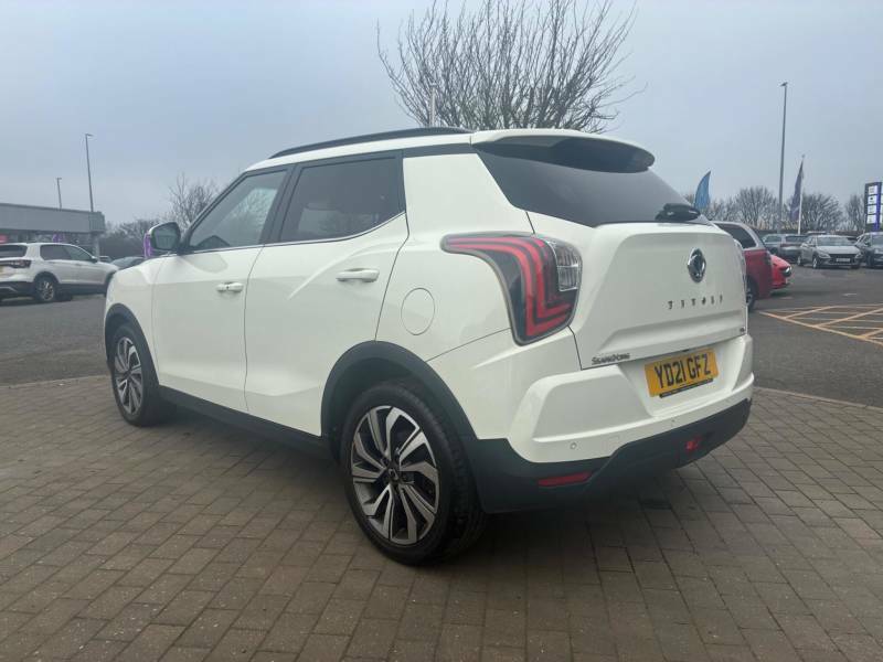 SsangYong Tivoli 1.5P Ultimate YD21GFZ White #4