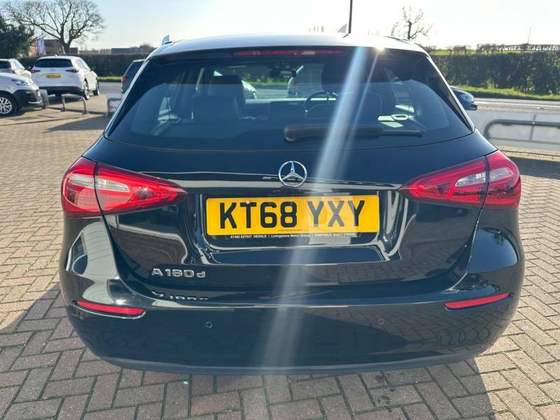 Mercedes-Benz A Class A180d Se Executive KT68YXY Black #4