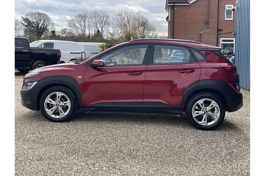 Hyundai Kona T-gdi Mhev Se Connect 2023 U2525 Ulez FV23ZWW Red #4