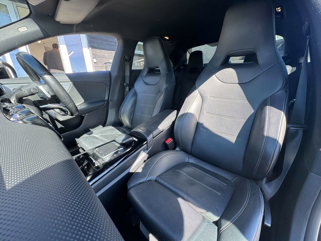 Mercedes-Benz CLA Class Amg Line Premium EF69YPR #4