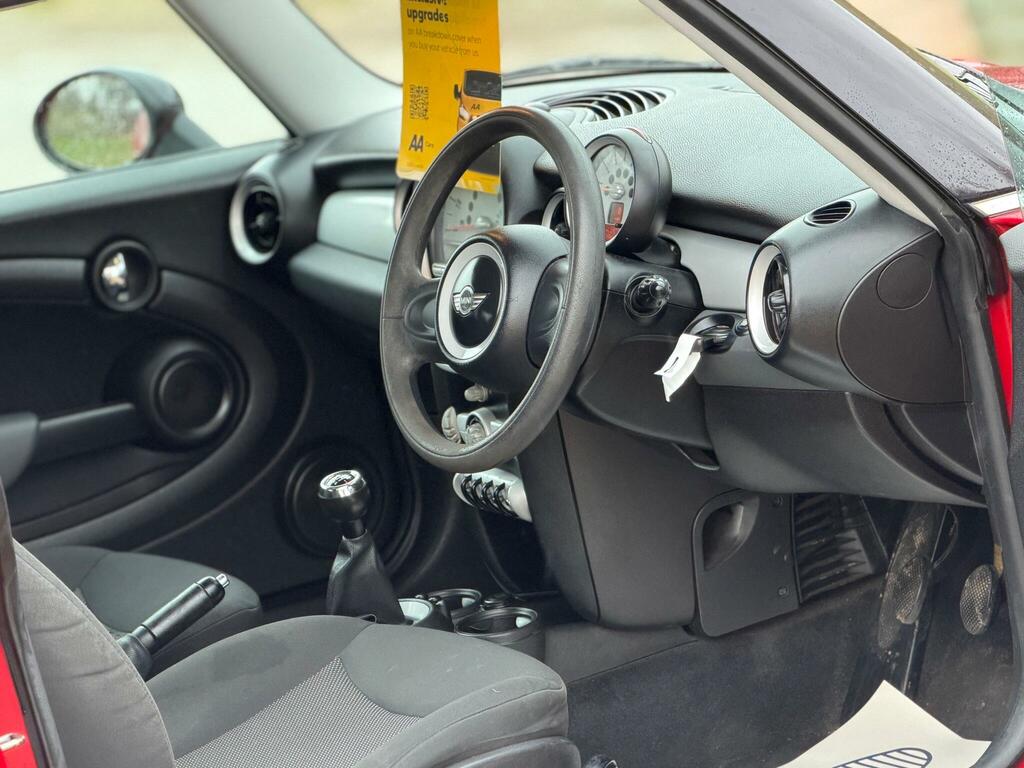 Mini Hatch 1.6 First Euro 5 DU10EBF Red #2