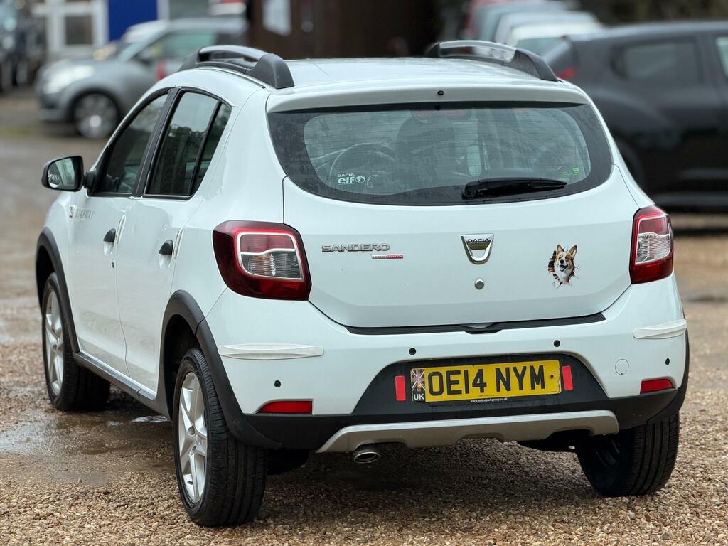 Dacia Sandero Stepway 1.5 Dci Laureate Euro 5 OE14NYM White #4