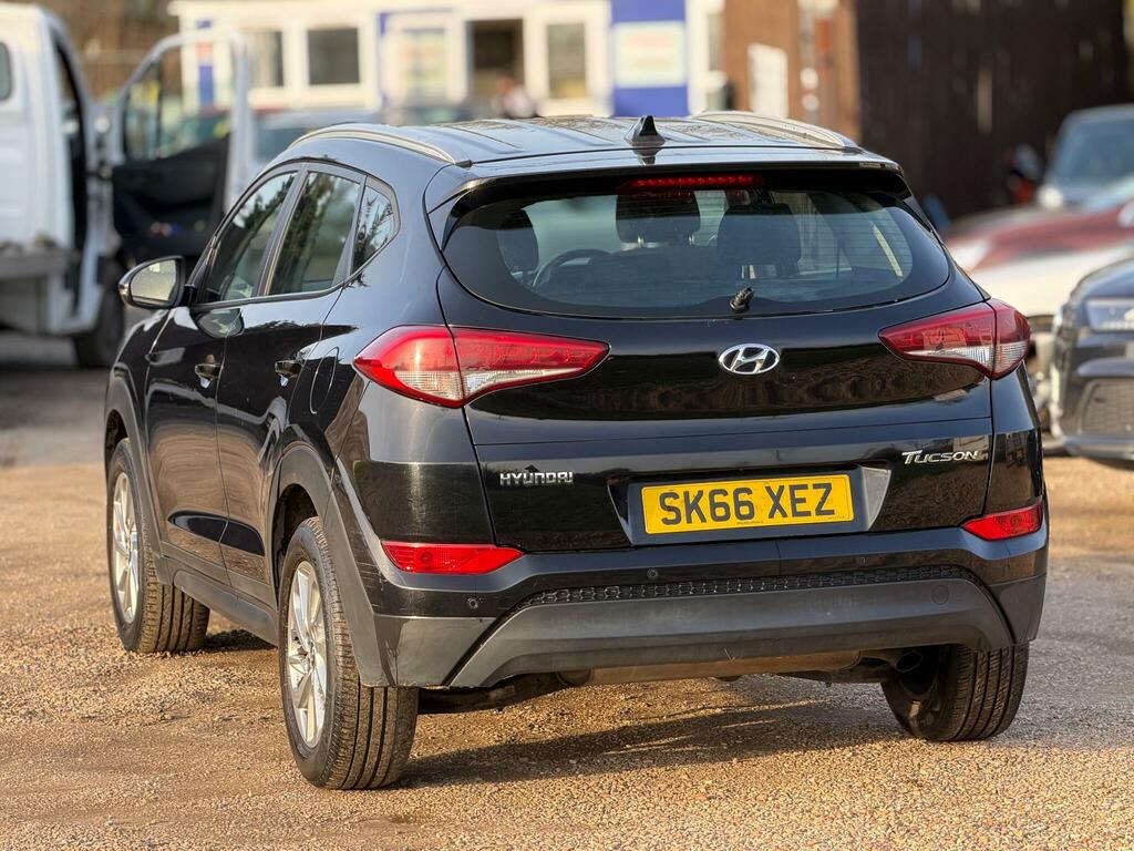 Hyundai Tucson 1.6 Gdi Blue Drive Se Euro 6 Ss SK66XEZ Black #4