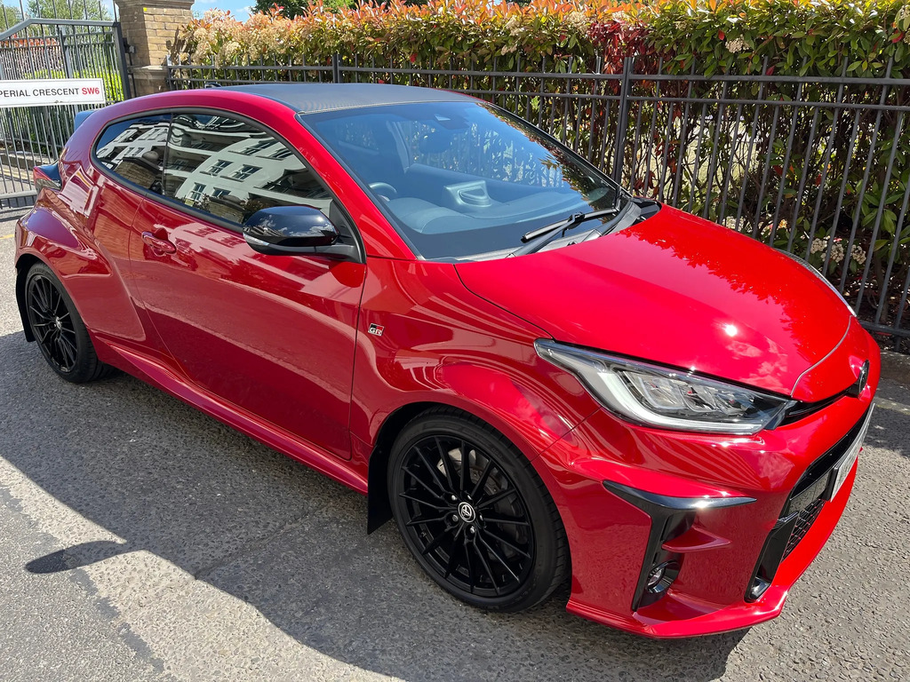 Toyota Yaris 1.6T Gr Hatchback Awd Euro 6 26 DE70ZNW Red #2