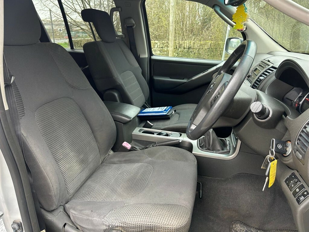 Nissan Pathfinder 2.5 T-spec Dci Grey #10