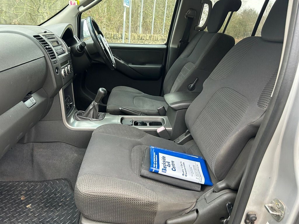 Nissan Pathfinder 2.5 T-spec Dci Grey #13
