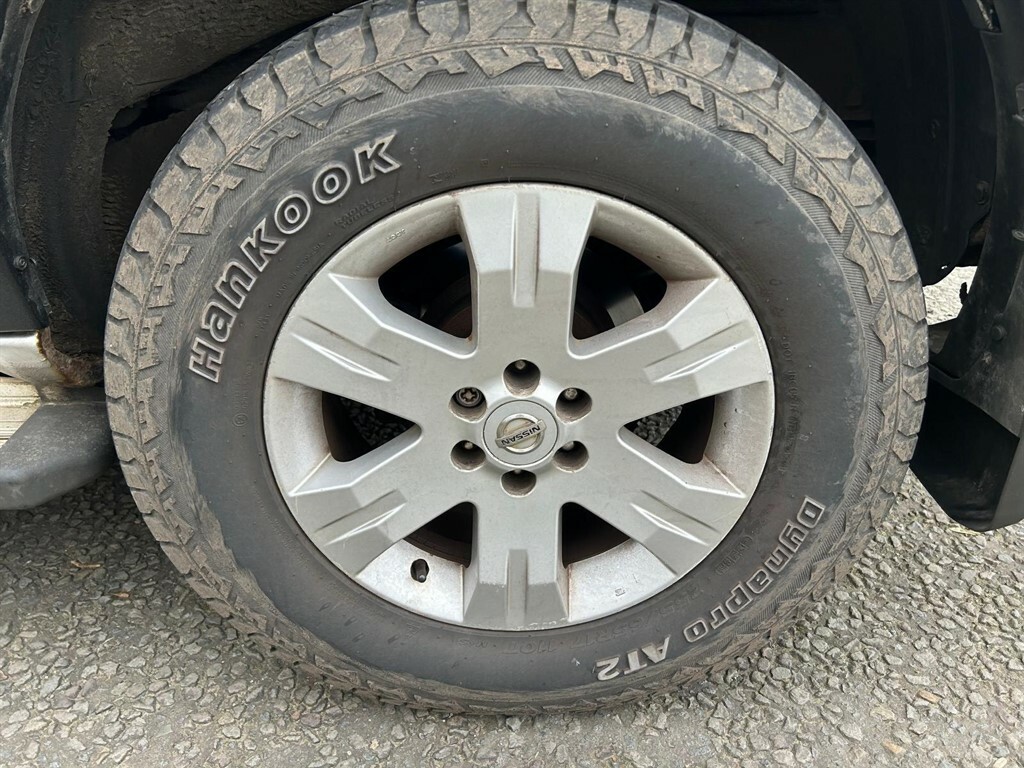 Nissan Pathfinder 2.5 T-spec Dci Grey #26