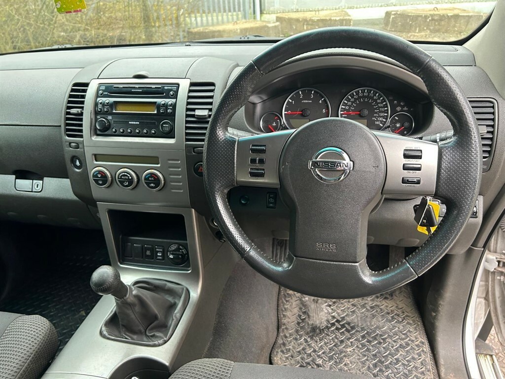 Nissan Pathfinder 2.5 T-spec Dci Grey #11