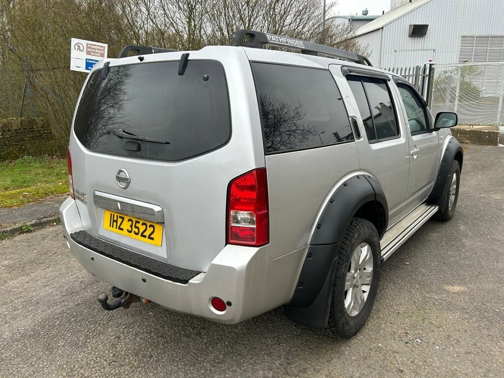 Nissan Pathfinder 2.5 T-spec Dci Grey #9