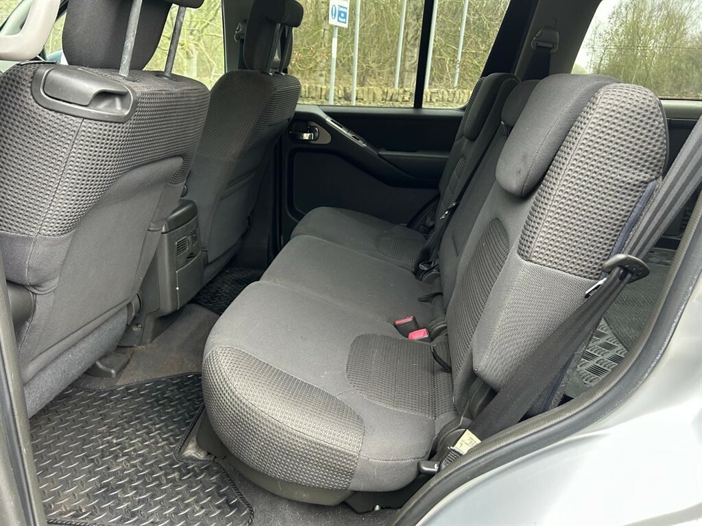 Nissan Pathfinder 2.5 T-spec Dci Grey #15