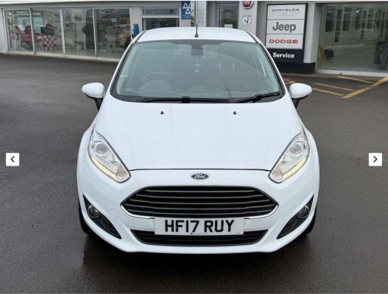 Ford Fiesta Titanium Turbo - 2017 17 HF17RUY White #2
