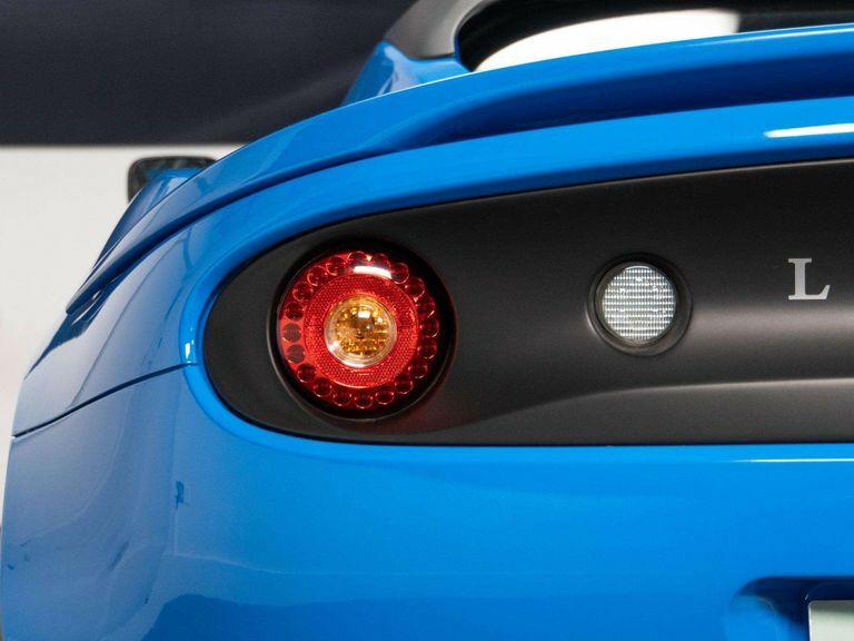 Lotus Elise Elise Sport 220 Yellow #32