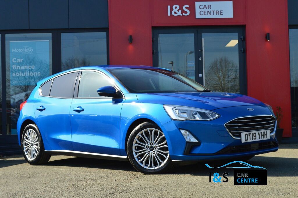Ford Focus Ecoblue Titanium X Hatchback Blue
