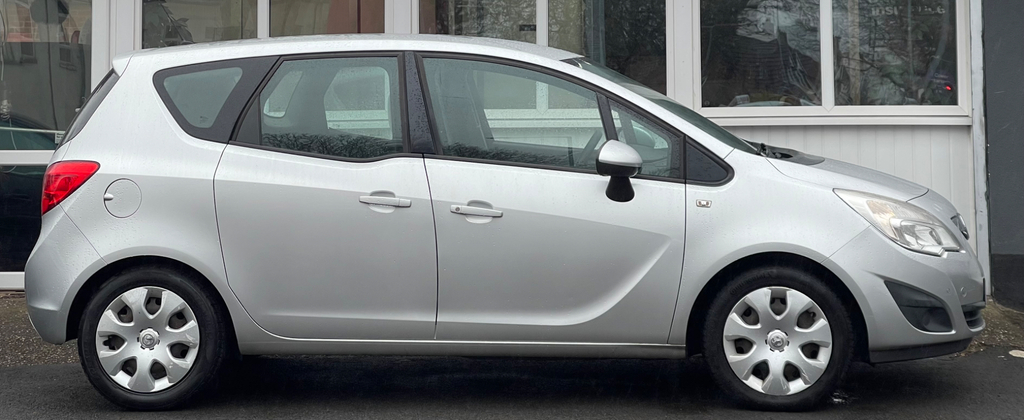 Vauxhall Meriva 1.4 16V Exclusiv Mpv Euro 5 Non BJ61XDK Silver #4