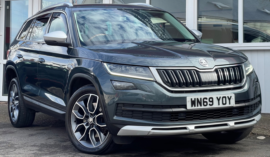 Skoda Kodiaq 2.0 Tdi Scout Suv Dsg 4Wd Euro 6 Ss WN69YOY Grey