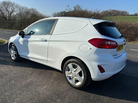 Ford Fiesta Base 85 Ps HW20VXH White #6