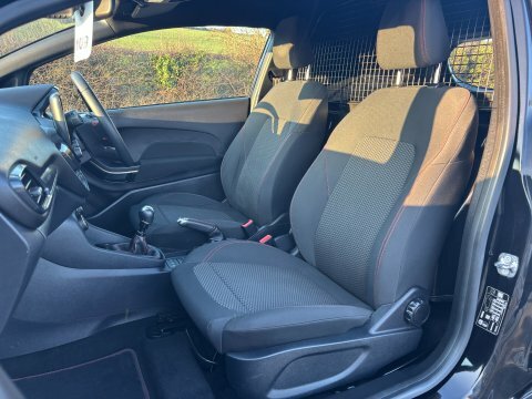 Ford Fiesta Sport Ecoboost 125Ps HN70VYA Black #3