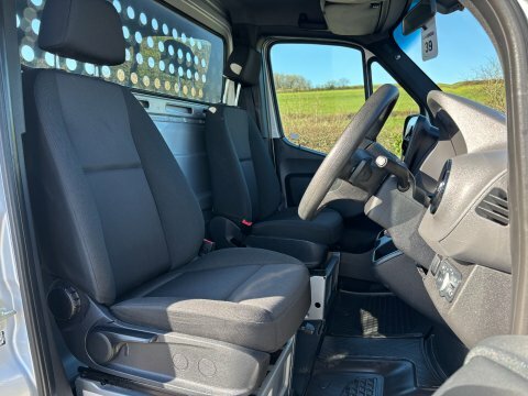 Mercedes-Benz Sprinter 314 Cdi 7G-tronic AY19LTE Silver #3