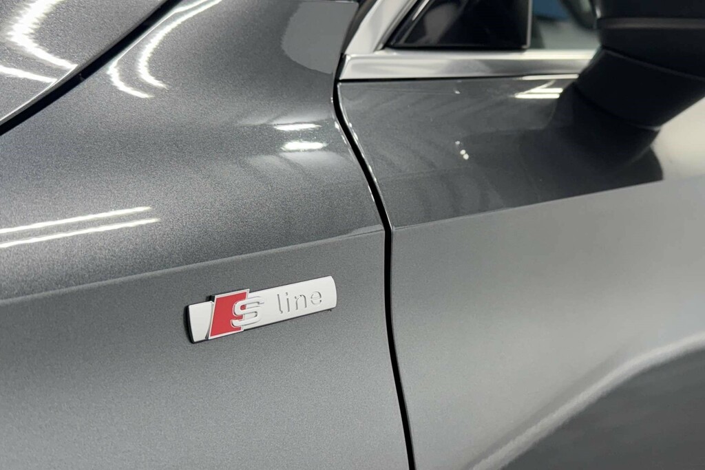 Audi A3 Sportback 35 Tfsi Mhev S Line HJ22EYY #5