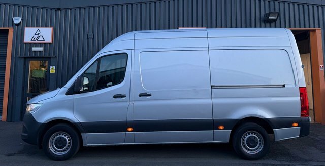 Mercedes-Benz Sprinter 2.0 315 Cdi Progressive Panel Van Manua Silver #4