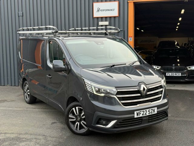Renault Trafic 2.0 Dci Blue Sl28 Sport Panel Van Manu Grey
