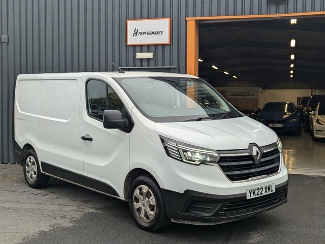 Renault Trafic 2.0 Dci Blue Sl28 Business Panel Van Ma YK22XML White #2