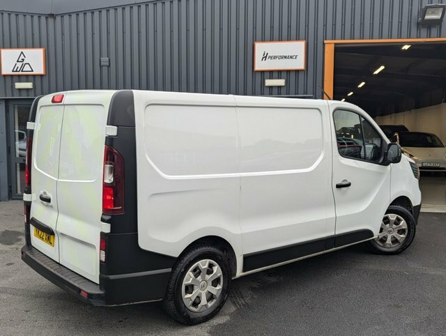 Renault Trafic 2.0 Dci Blue Sl28 Business Panel Van Ma YK22XML White #5