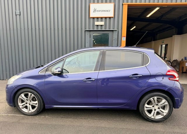 Peugeot 208 1.2L 82 Bhp WV63WNO Blue #6
