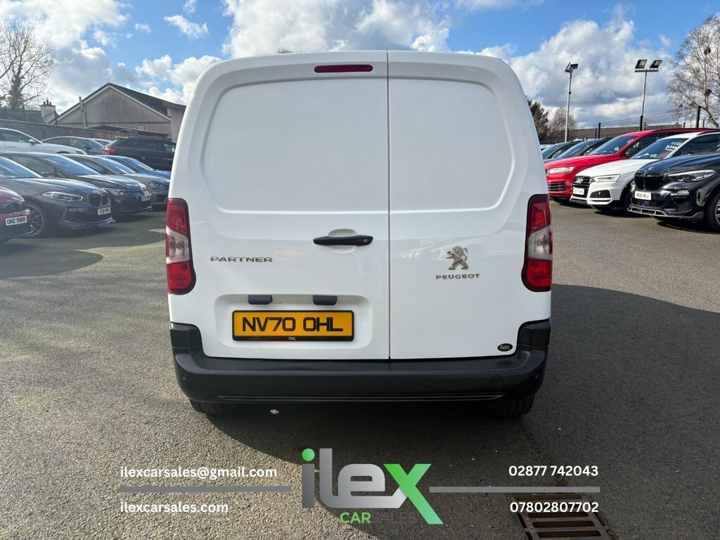 Peugeot Partner 1.5L Professional NV70OHL White #5